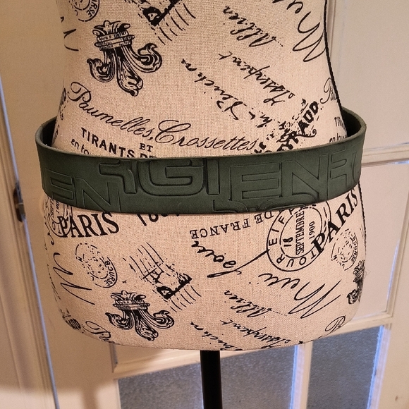 Energie Green Leather Belt. Made In Italy. Size 30. Great Condition. - Picture 3 of 8